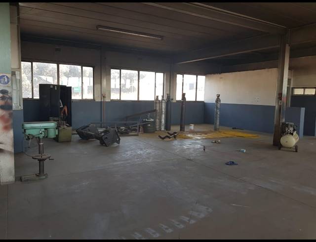 3,988M² INVESTMENT FOR SALE IN CITY DEEP